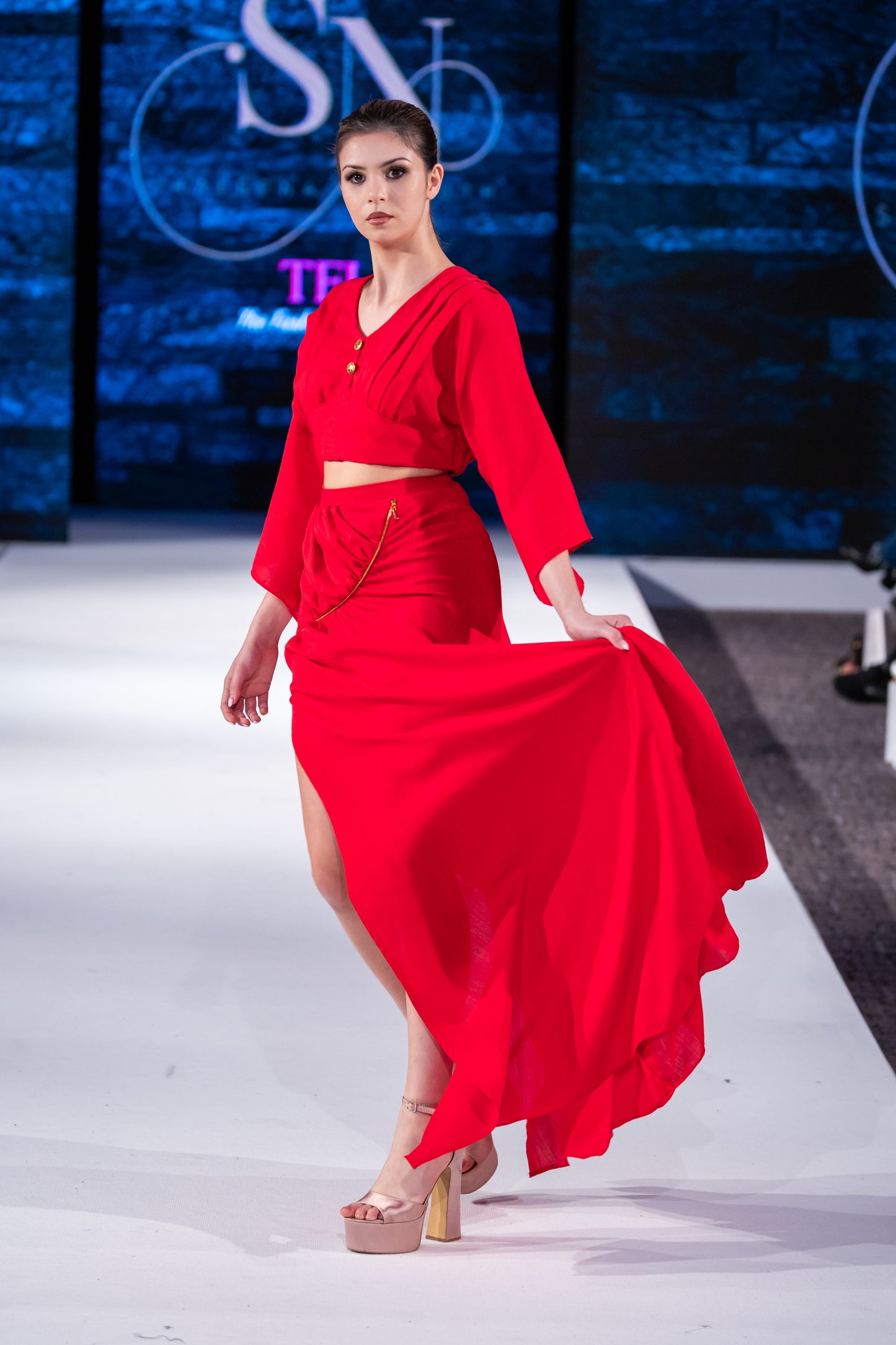 Crimson de L’ile Ensemble