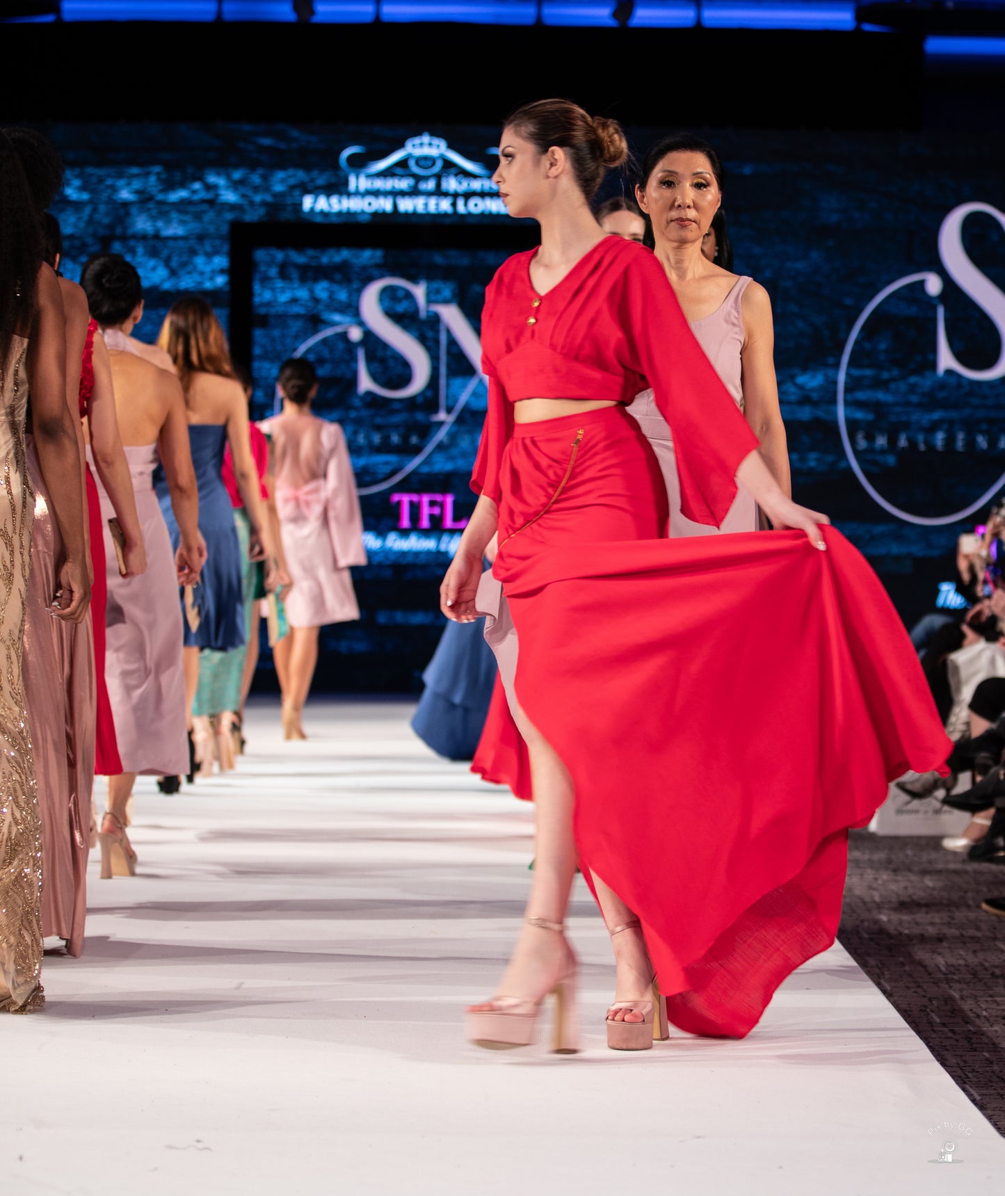 Crimson de L’ile Ensemble